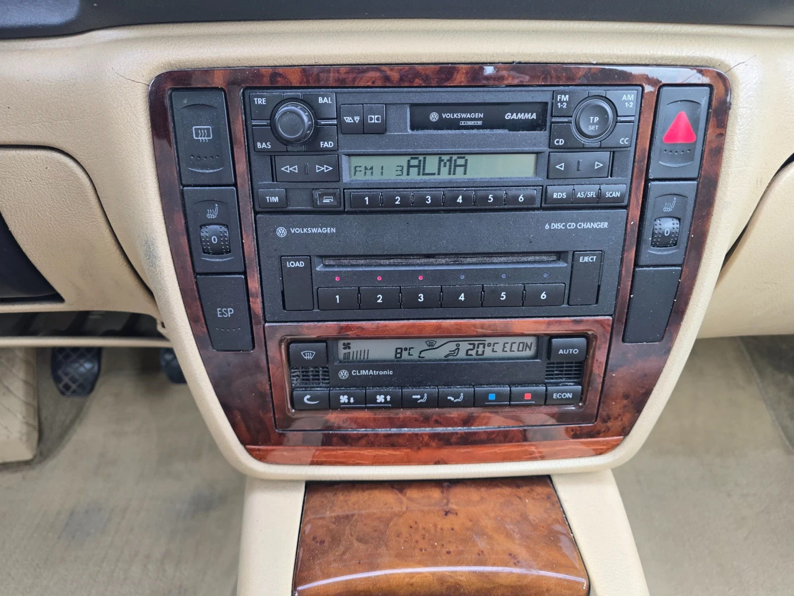 VW Passat 1.9TDI 131 6   | Mobile.bg   16