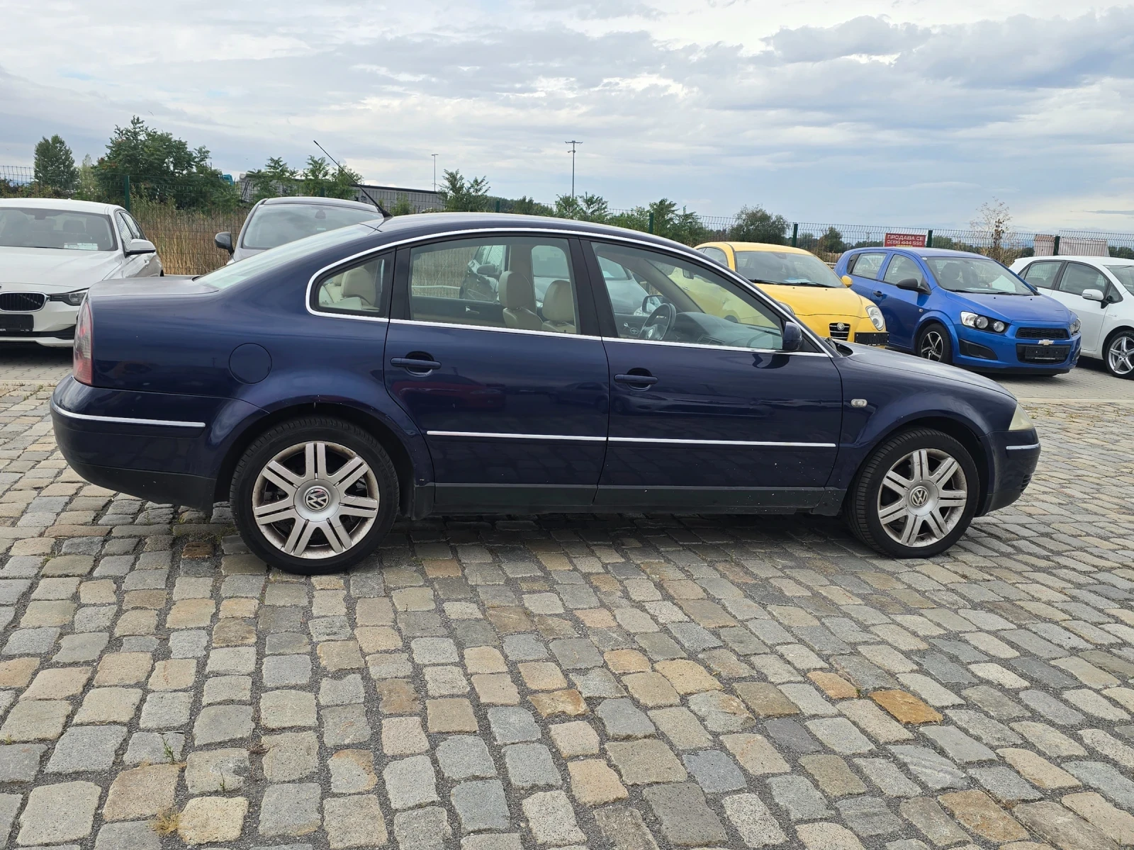 VW Passat 1.9TDI 131кс 6 скорости СЕДАН - изображение 5