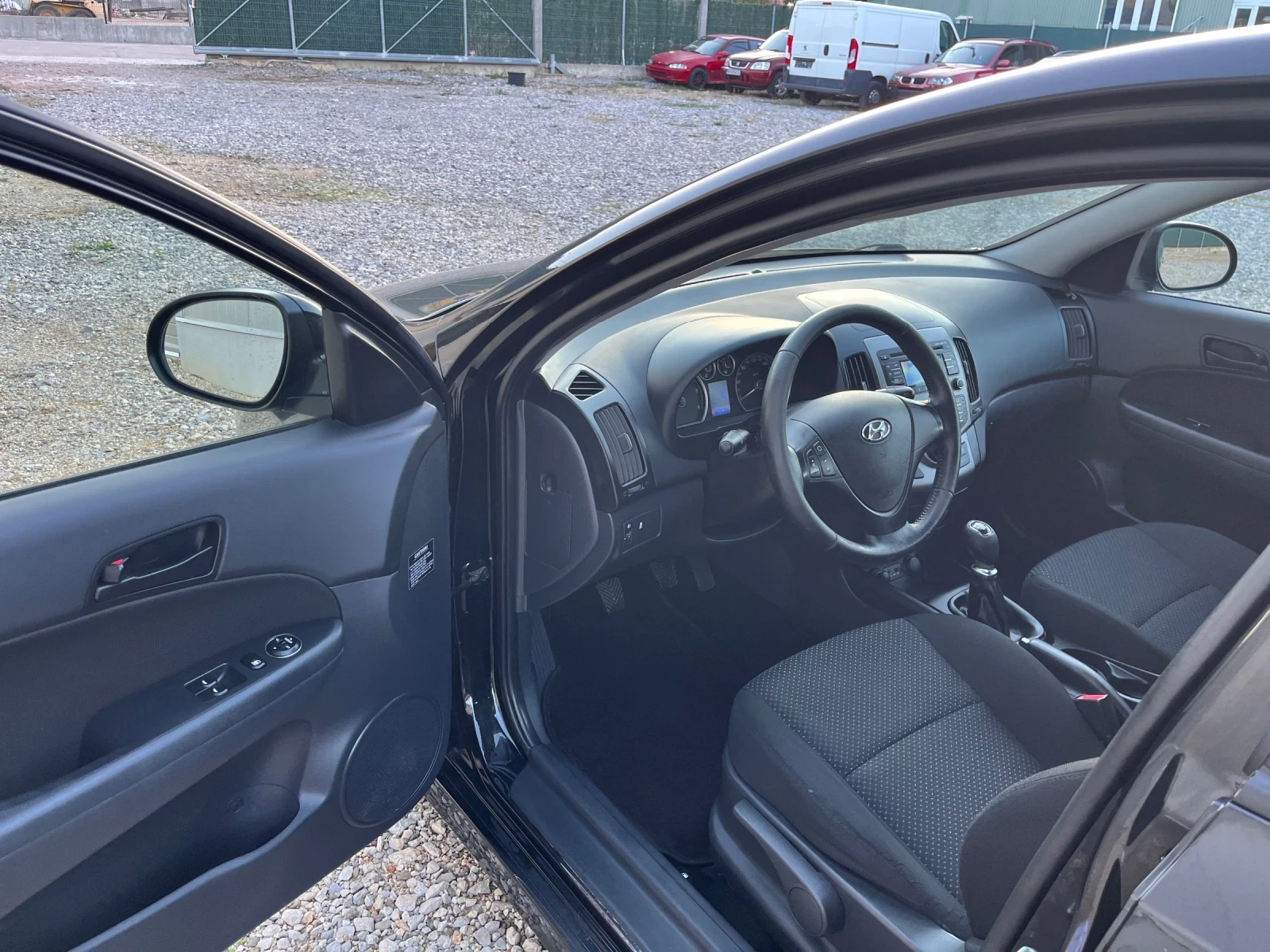 Hyundai I30 1.6CRDI - изображение 7