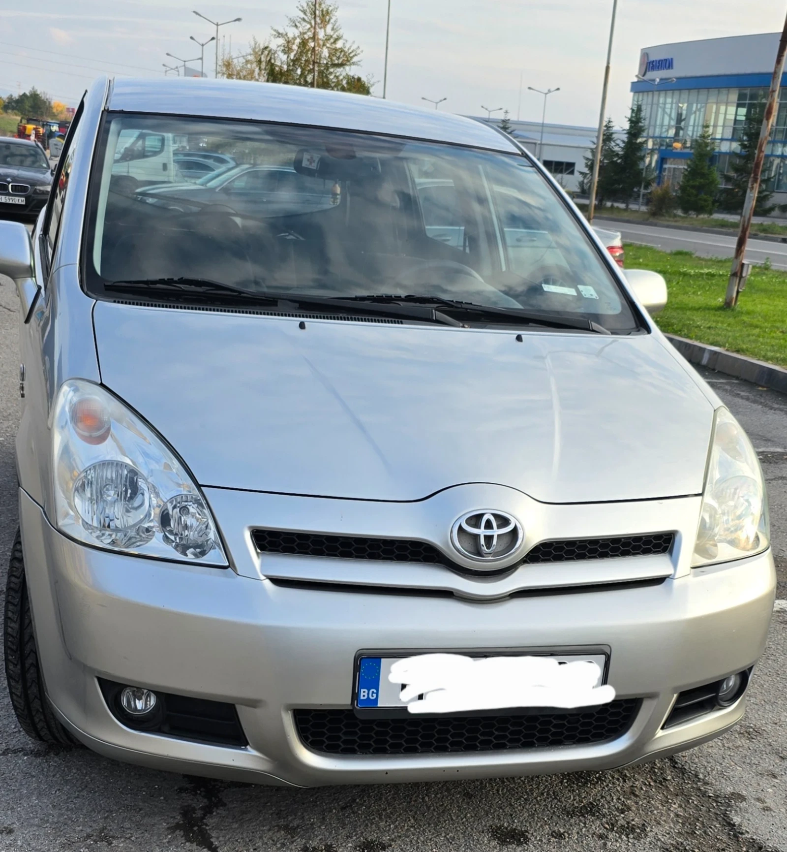Toyota Corolla verso 2.0 D4D - изображение 3