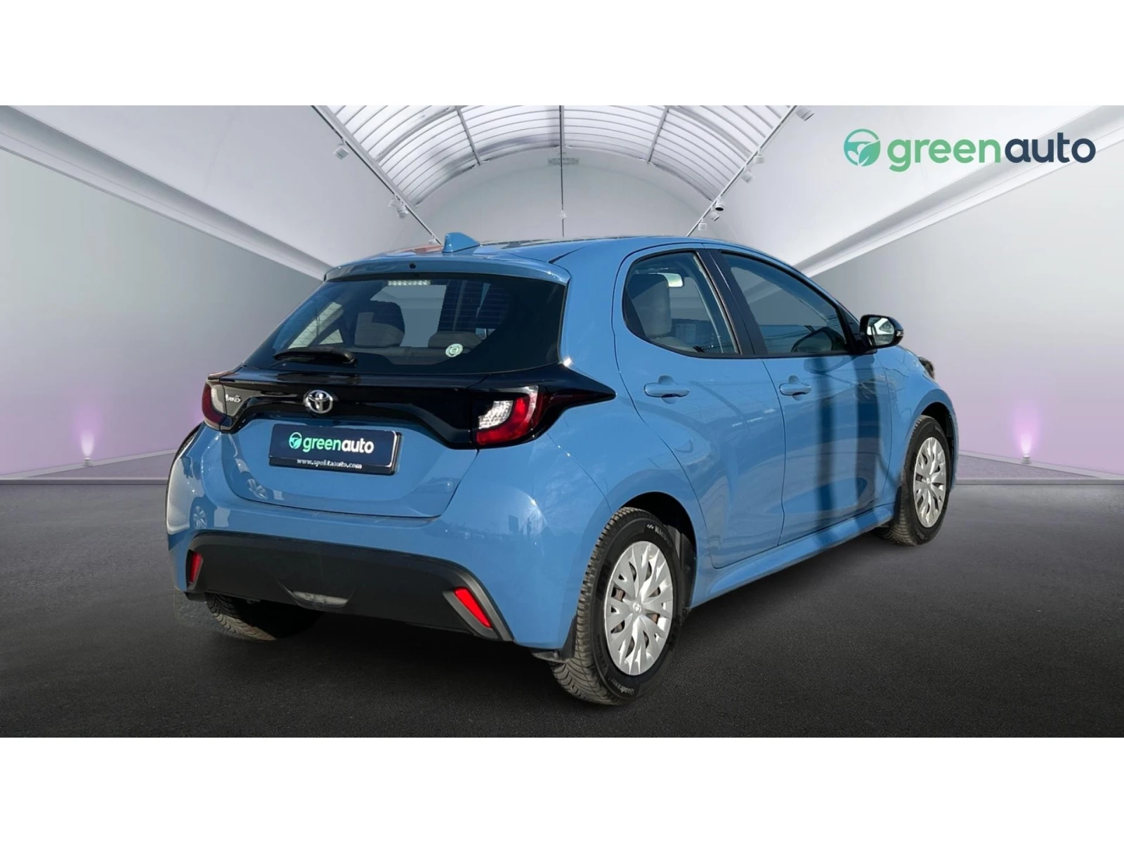 Toyota Yaris 1.5i M/T, Месечна вноска от 344 лв. - изображение 7
