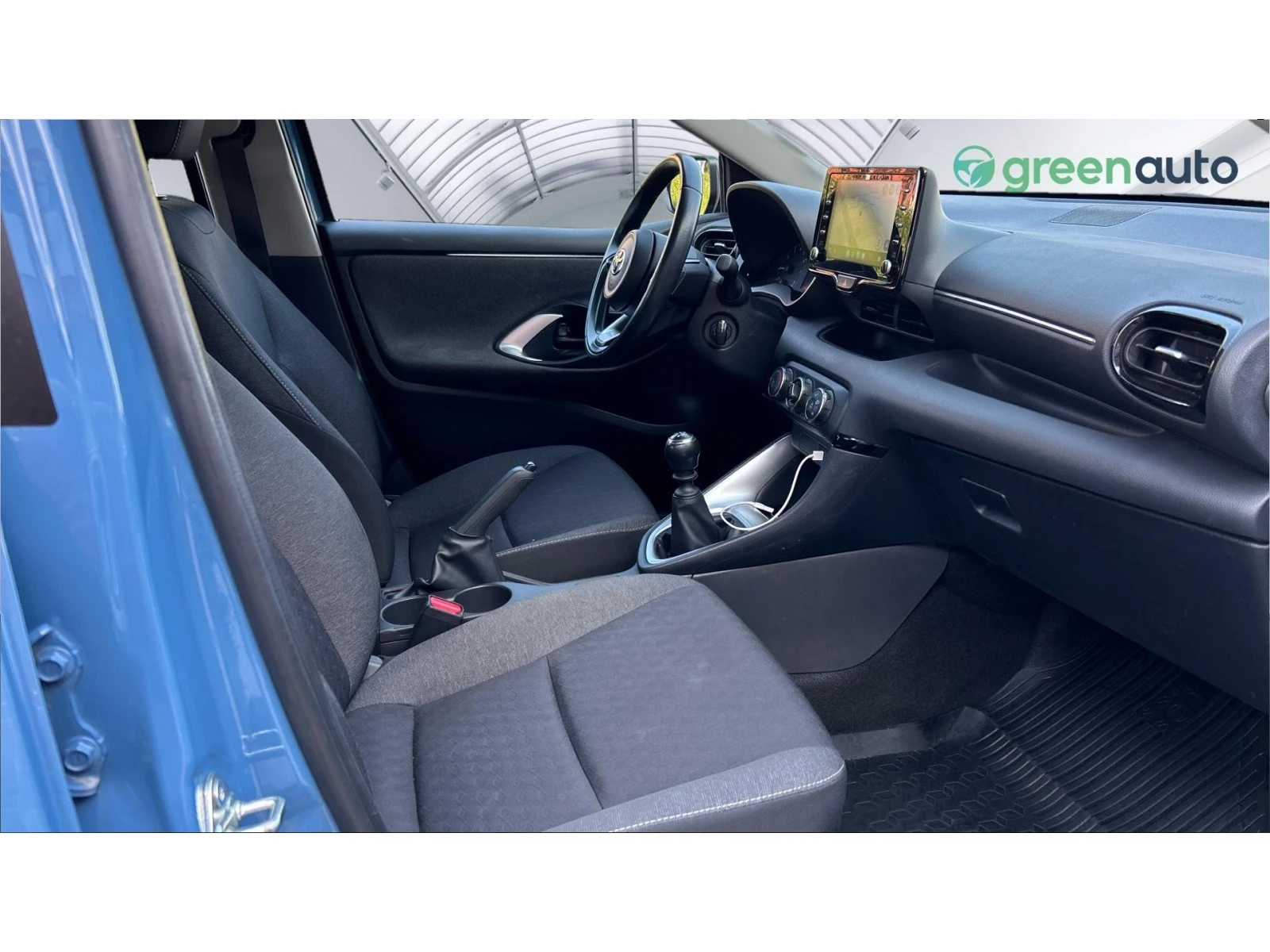 Toyota Yaris 1.5i M/T, Месечна вноска от 344 лв. - изображение 9