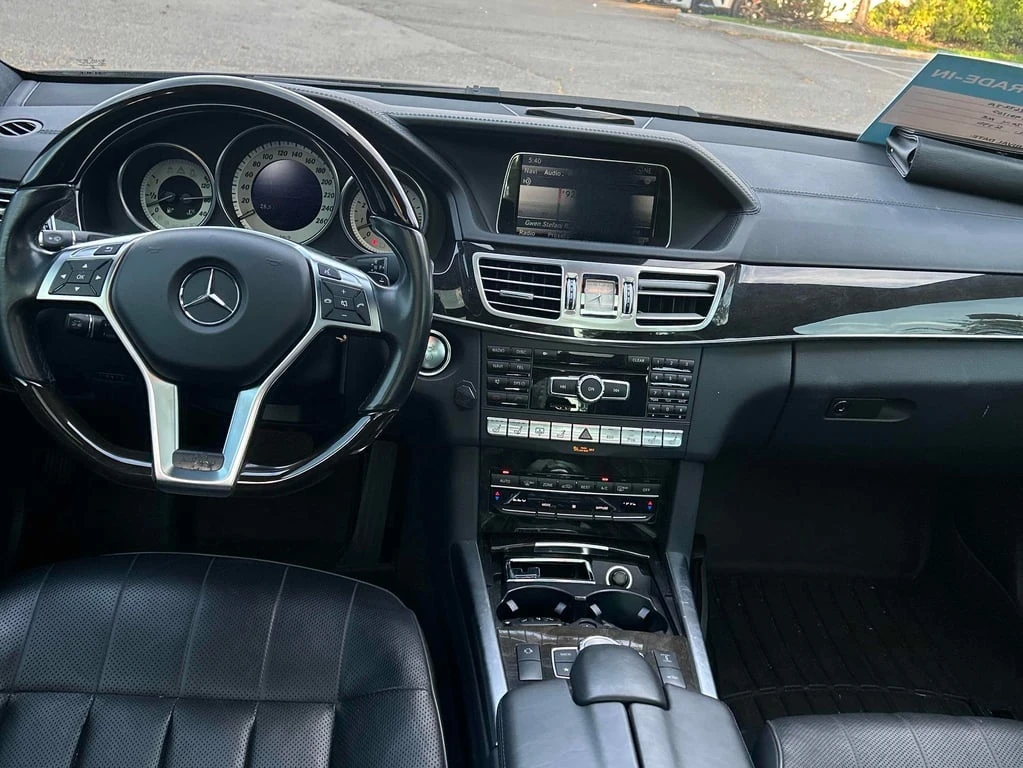 Mercedes-Benz E 55 * 550 * CARFAX * БЕЗ ПЪРВОНАЧАЛНА ВНОСКА - изображение 9