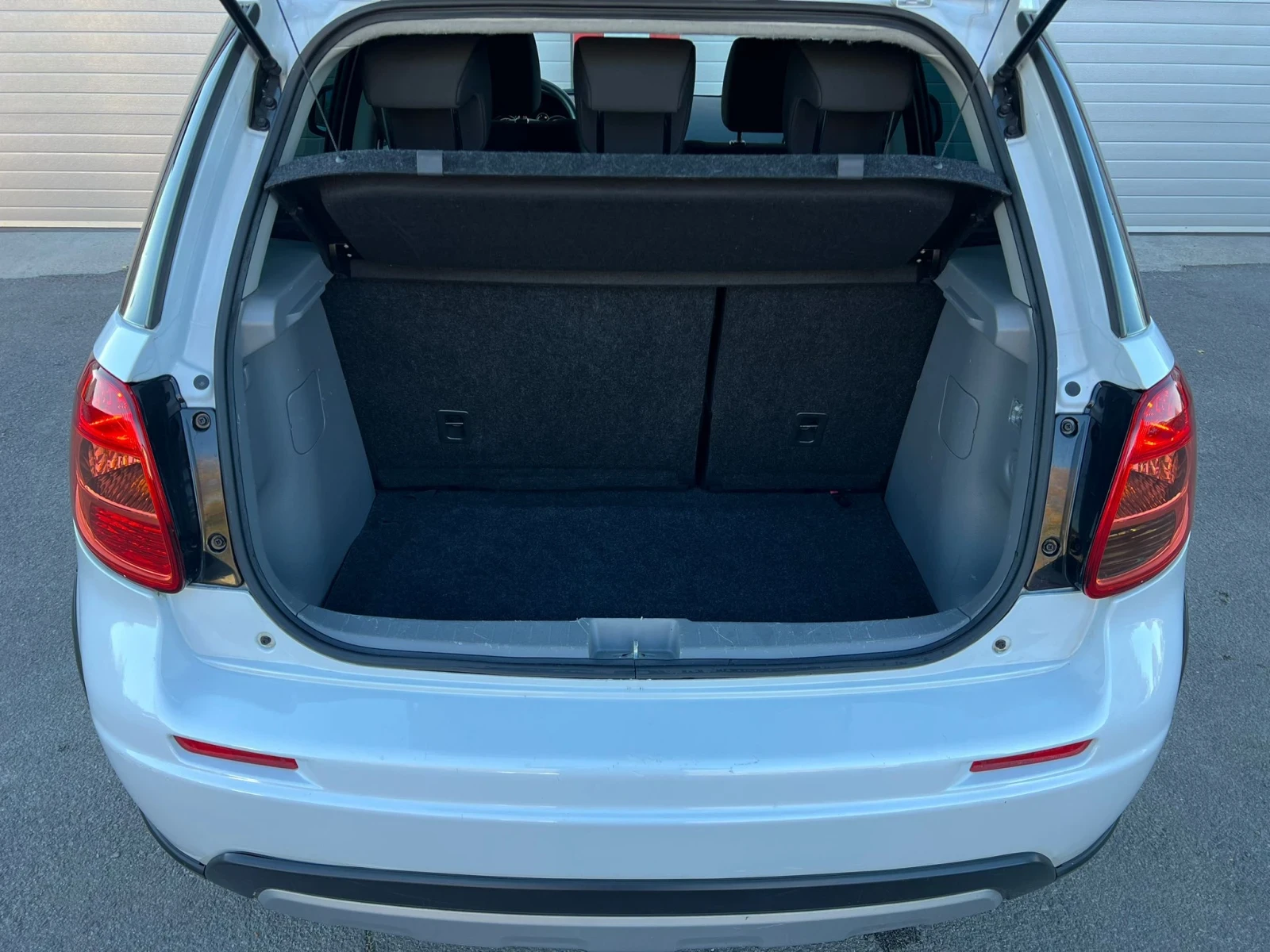 Suzuki SX4 1.6I AWD KLIMATIK EVRO 5B 87000KM!!! | Mobile.bg � ����������� 11