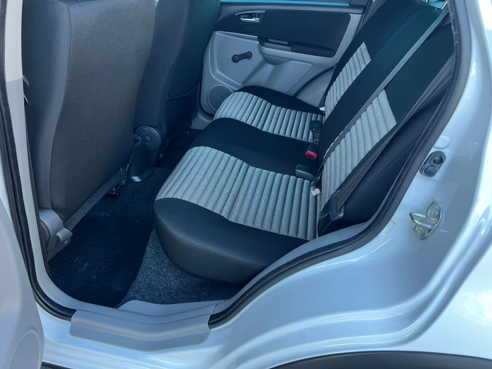 Suzuki SX4 1.6I AWD KLIMATIK EVRO 5B 87000KM!!! | Mobile.bg � ����������� 16