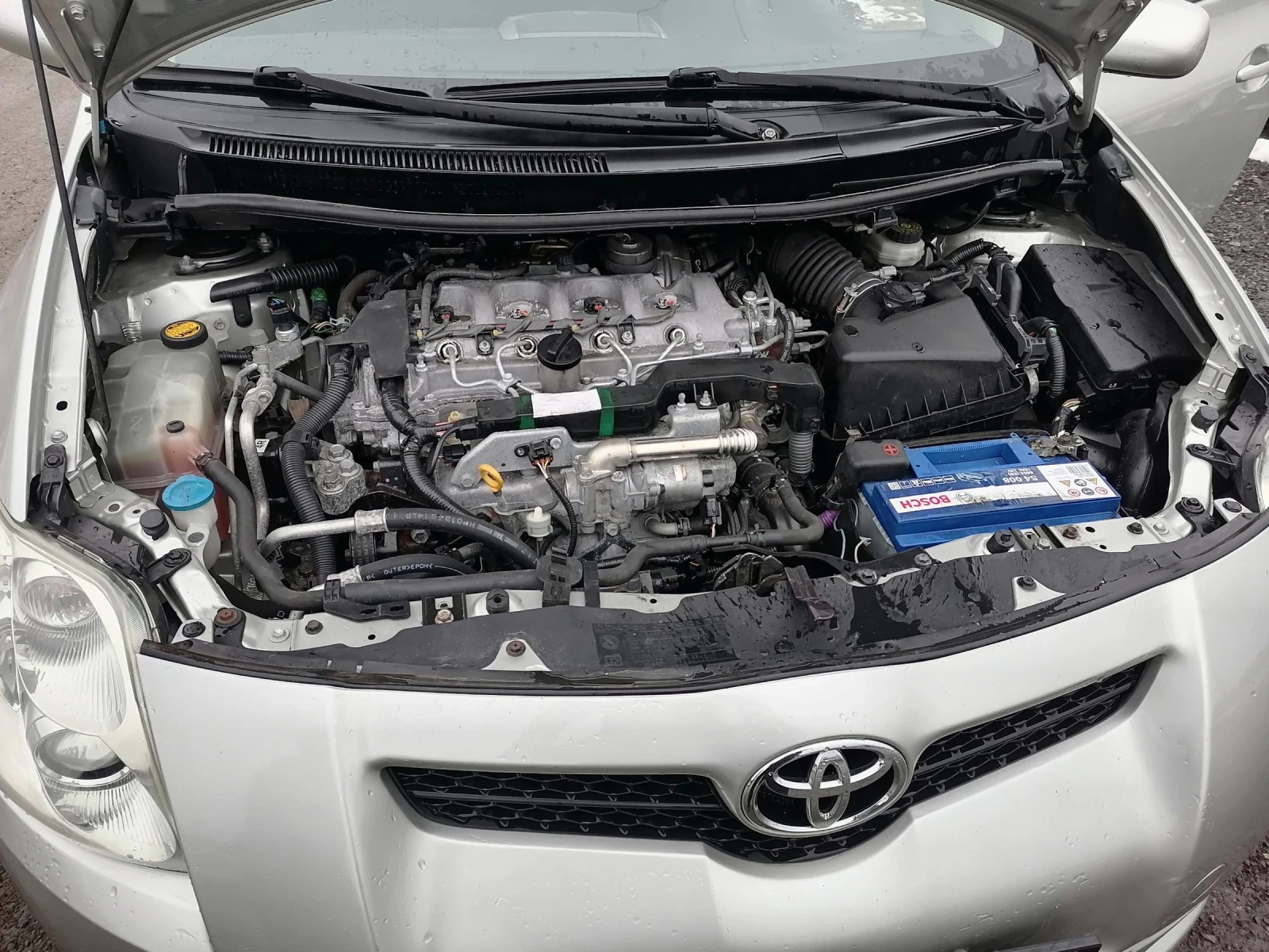 Toyota Auris  - изображение 3