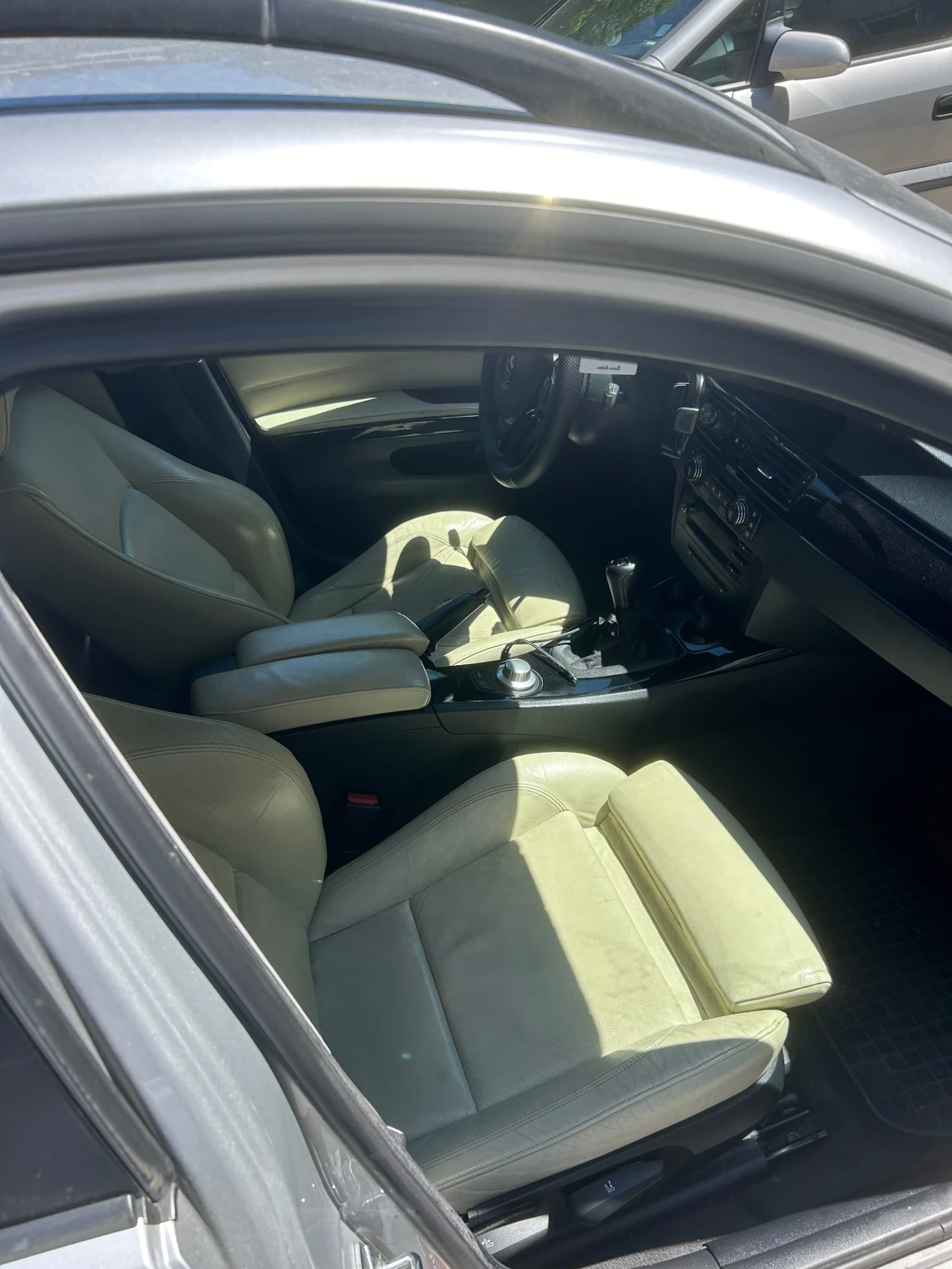 BMW 320, снимка 6 - Автомобили и джипове - 54932004