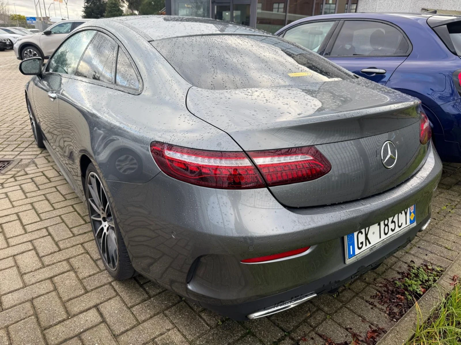 Mercedes-Benz E 220 AMG, снимка 10 - Автомобили и джипове - 54589601