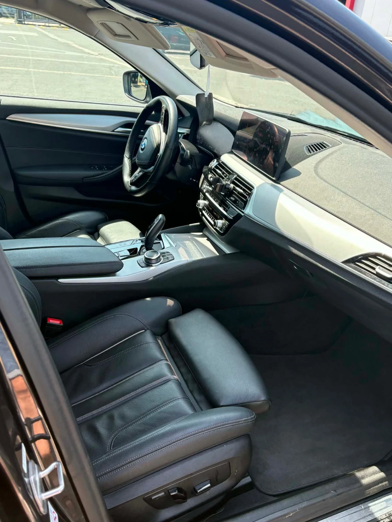 BMW 530E, снимка 7 - Автомобили и джипове - 55032931