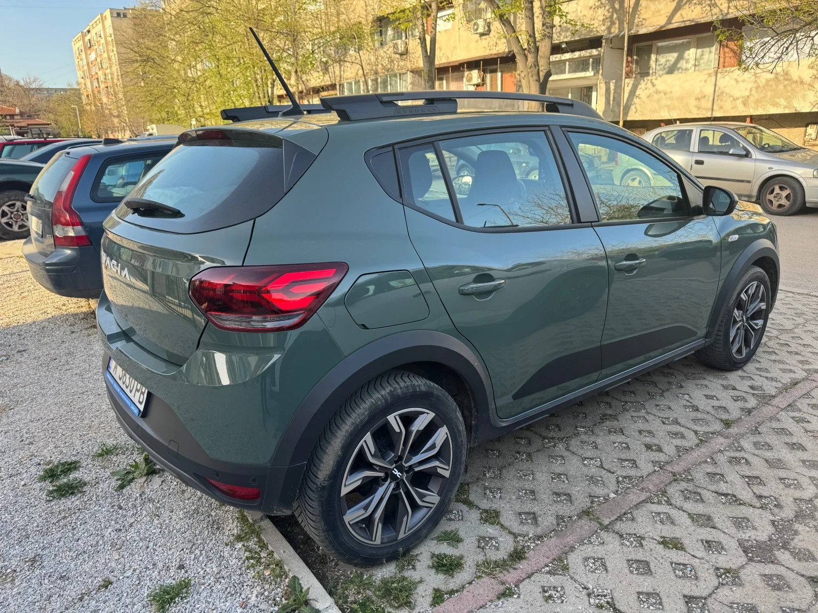 Dacia Sandero Step away GAZ, снимка 5 - Автомобили и джипове - 55051409