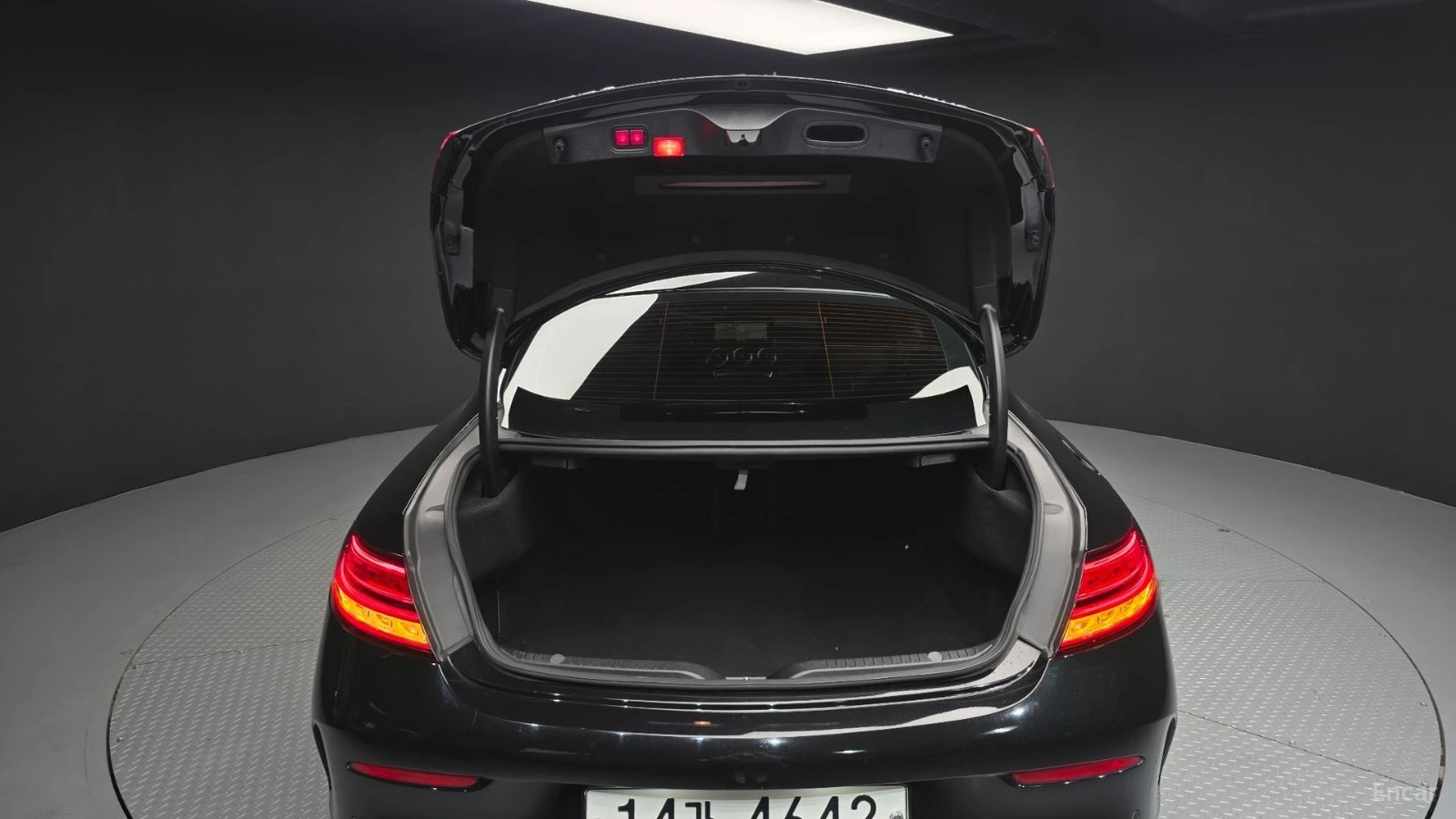 Mercedes-Benz C 220 D COUPE 4MATIC Автокредит Цена до България, снимка 15 - Автомобили и джипове - 55491719