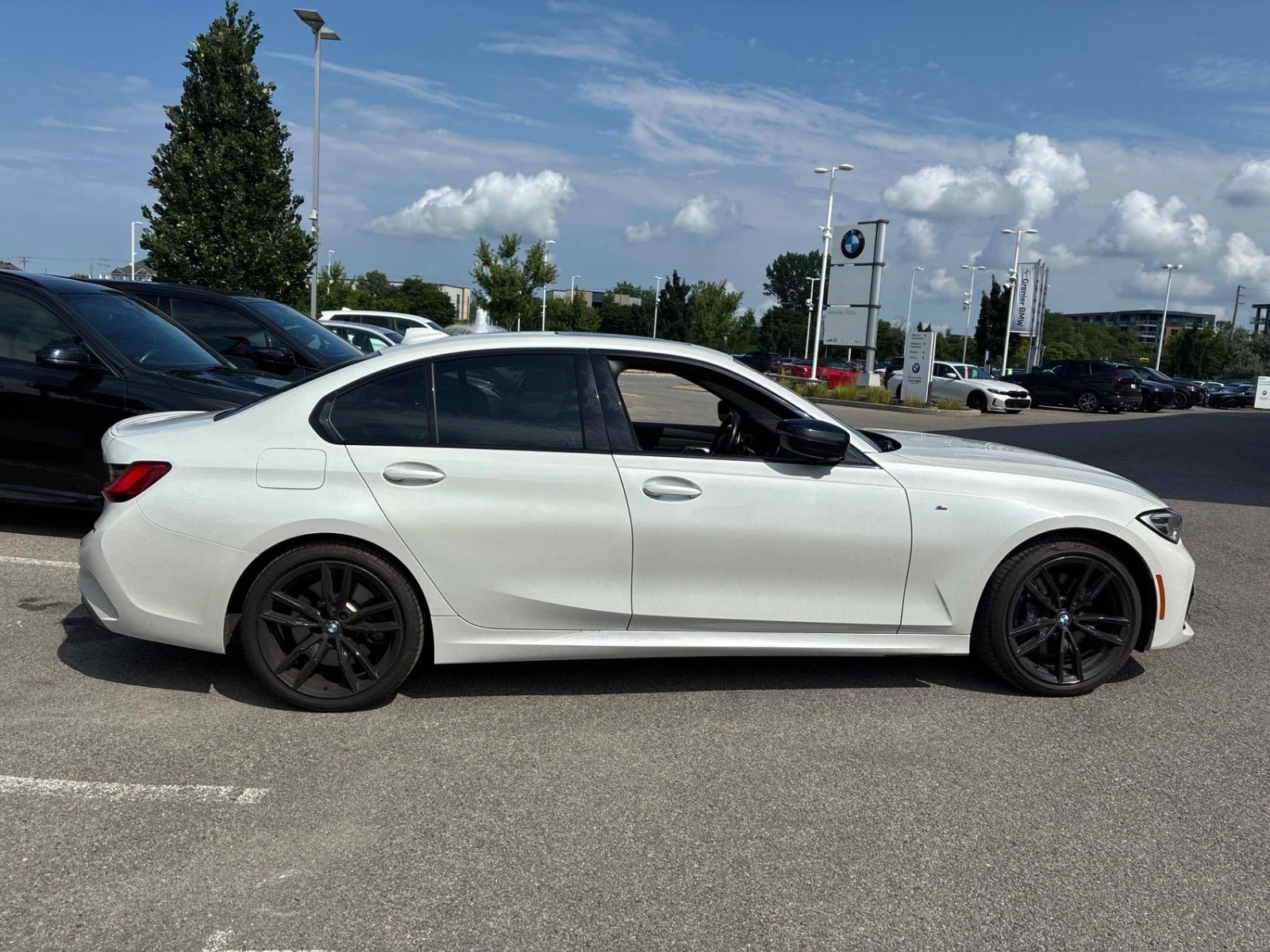 BMW 340 xDrive Автокредит Цена до България, снимка 2 - Автомобили и джипове - 55562260