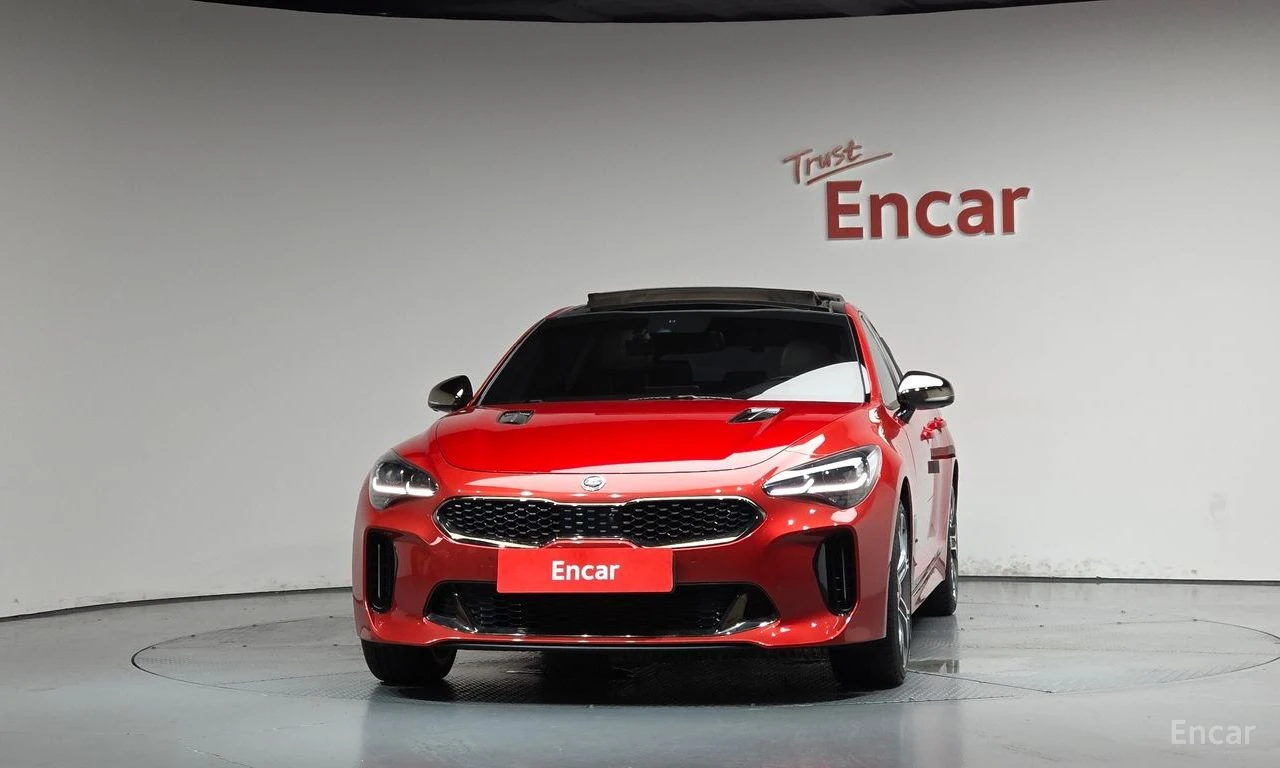 Kia Stinger 3.3* GT* AWD* ПОДГРЕВ* ОБДУХВАНЕ* 360КАМЕРА* , снимка 3 - Автомобили и джипове - 55842083