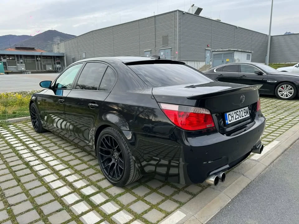 BMW 523 Сменени вериги, снимка 5 - Автомобили и джипове - 55955971