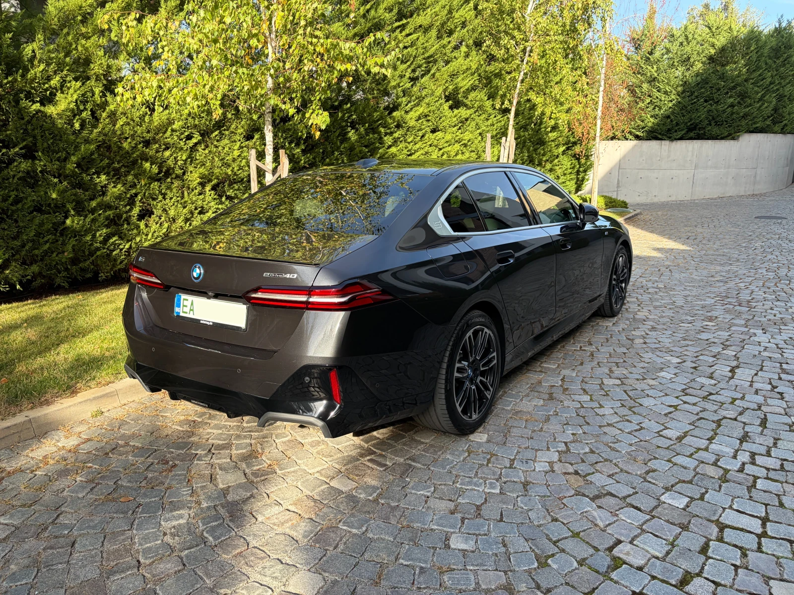 BMW i5 eDrive40, снимка 6 - Автомобили и джипове - 56328963
