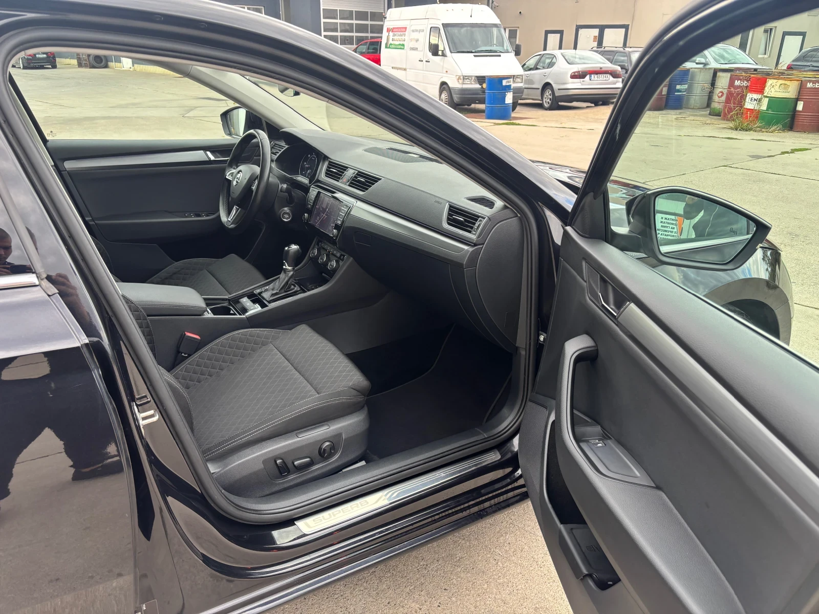 Skoda Superb 2.0TDI DSG KEYLESS �������� | Mobile.bg � ����������� 6