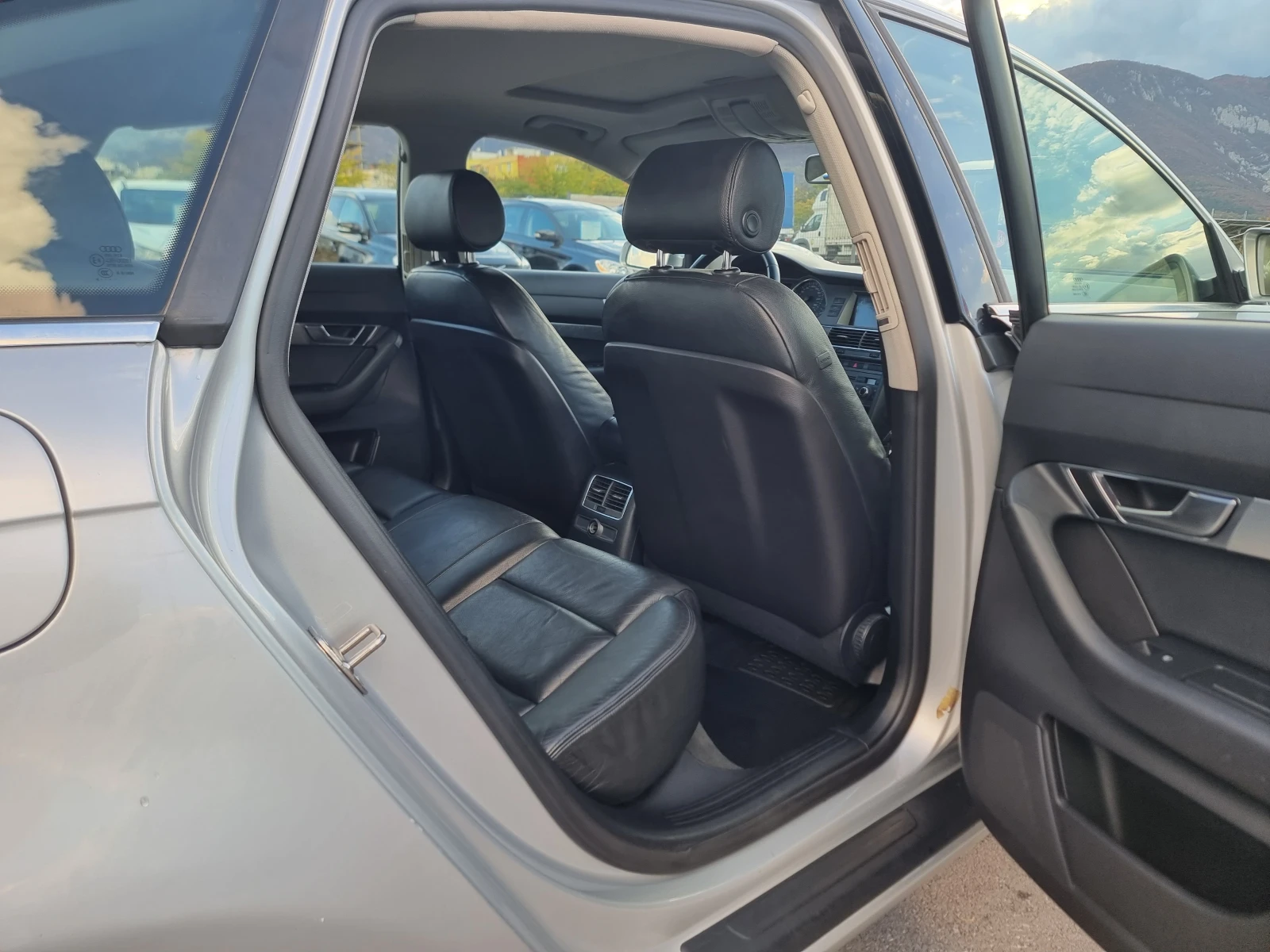 Audi A6 3.0TDI QUATRO, снимка 14 - Автомобили и джипове - 56541583