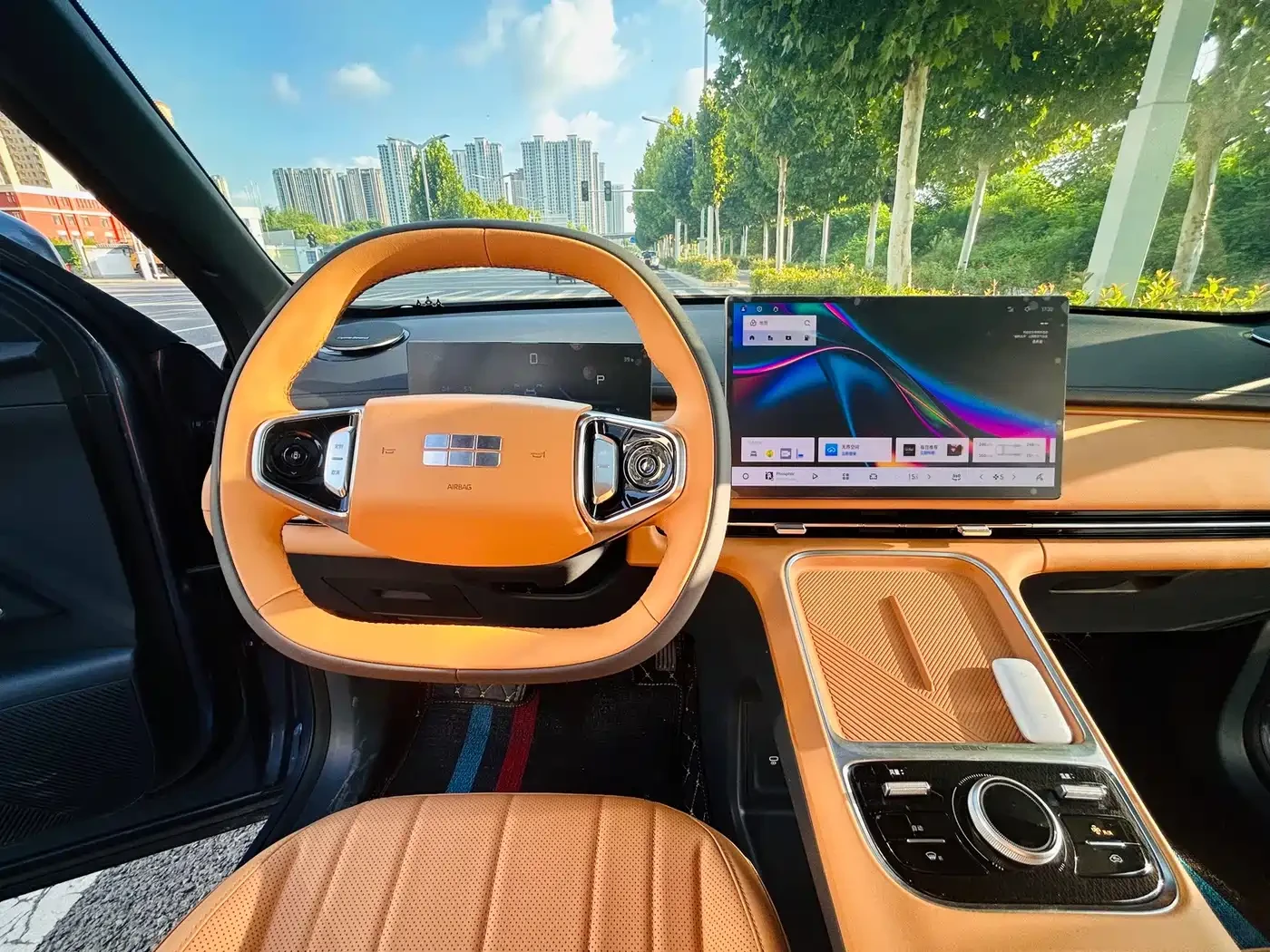 Geely Starray EM-i Plug in Hybrid 2025 Model 120km Voyage+ Edition | Mobile.bg � ����������� 8