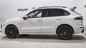 Porsche Cayenne 2016 Porsche Cayenne GTS , снимка 2
