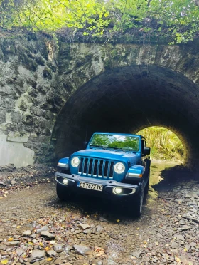 Jeep Wrangler 3.6 GLADIATOR OVERLAND, снимка 13