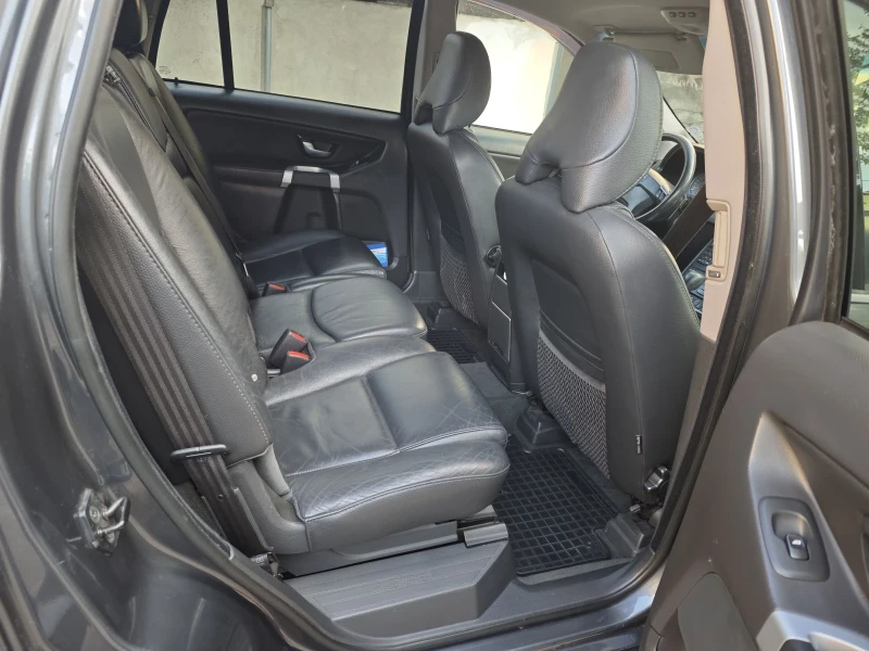 Volvo Xc90, снимка 4 - Автомобили и джипове - 51611380