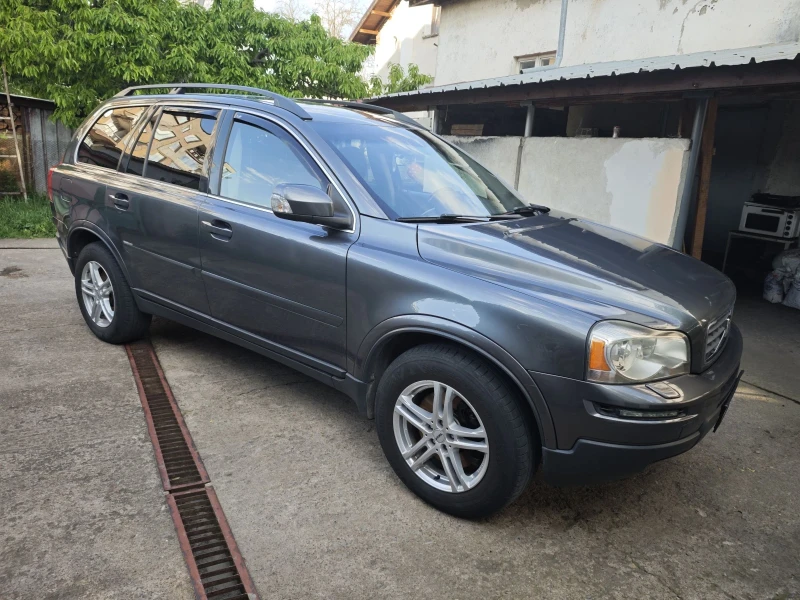 Volvo Xc90, снимка 3 - Автомобили и джипове - 51611380