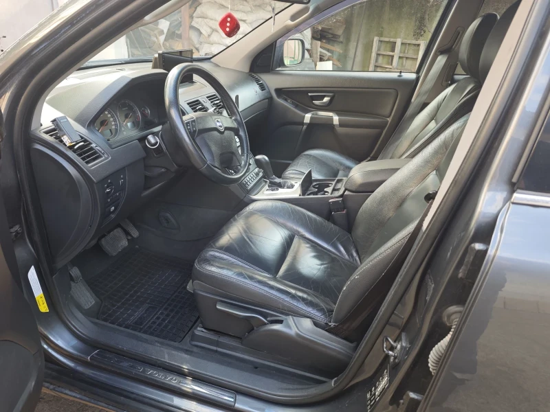 Volvo Xc90, снимка 8 - Автомобили и джипове - 51611380