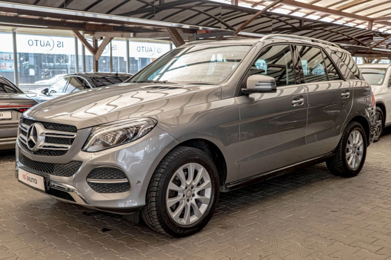 Mercedes-Benz GLE 350 d/4Matic/SUV/Подгрев/Камера 360/Dynamic/9G Tronic, снимка 3 - Автомобили и джипове - 51897376