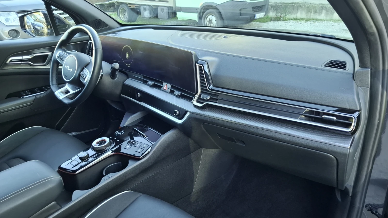 Kia Sportage 1.6 T-GDi Hybrid GT-Line - изображение 8