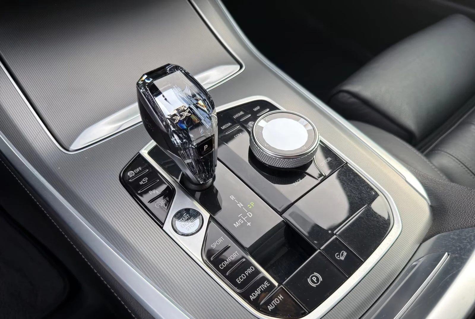 BMW X5 xDRIVE/265HP/30d/M-SPORT/360/H&K/SHADOW/HUD/901v | Mobile.bg � ����������� 15