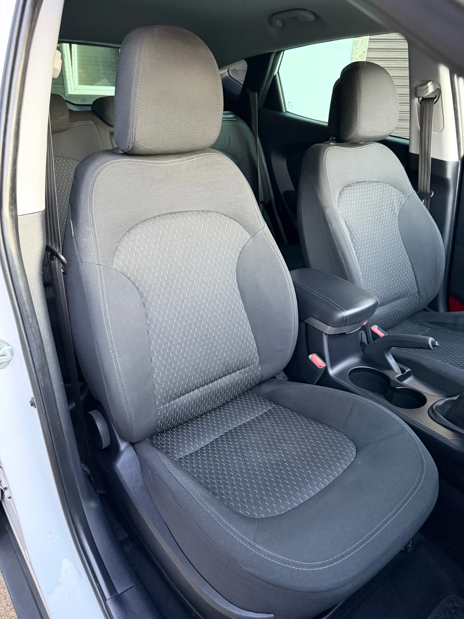 Hyundai IX35 1.6i N LINE - изображение 10