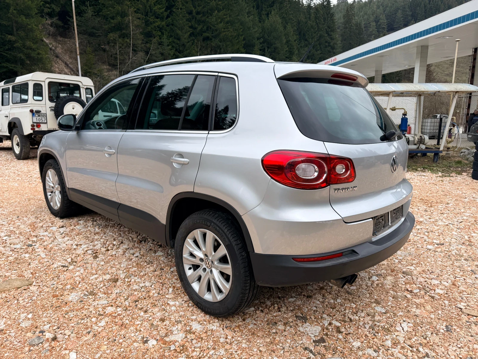 VW Tiguan 2.0TDI* 4motion* ИТАЛИЯ* БЕЗ РЪЖДА* 2 КЛЮЧА* , снимка 4 - Автомобили и джипове - 54034264