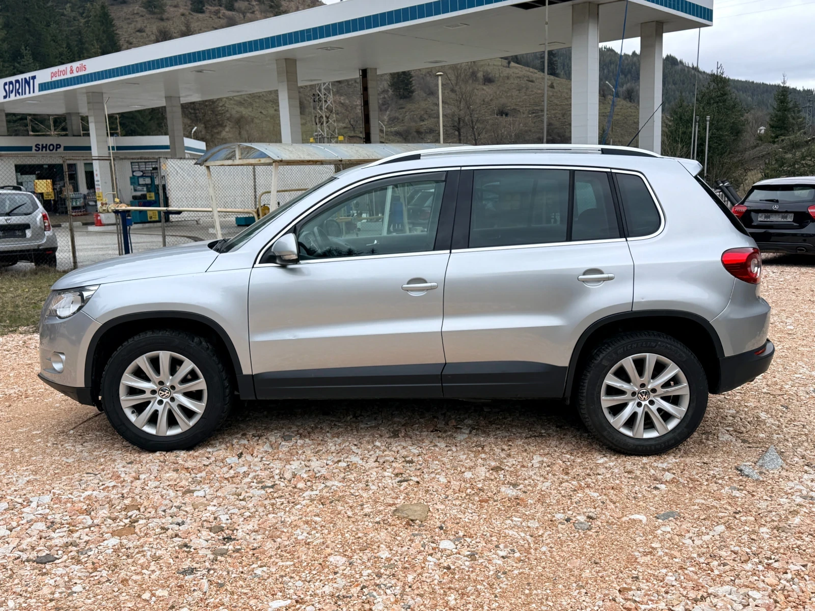 VW Tiguan 2.0TDI* 4motion* ИТАЛИЯ* БЕЗ РЪЖДА* 2 КЛЮЧА* , снимка 5 - Автомобили и джипове - 54034264