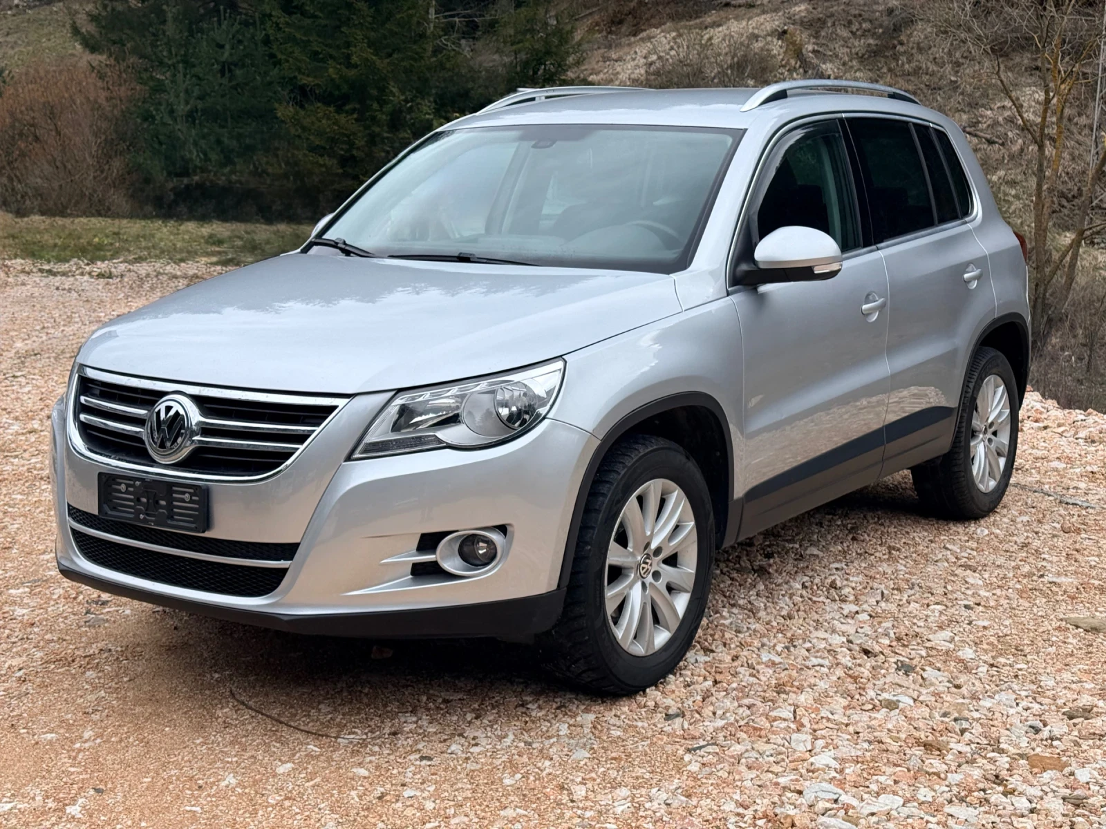 VW Tiguan 2.0TDI* 4motion* ИТАЛИЯ* БЕЗ РЪЖДА* 2 КЛЮЧА* , снимка 6 - Автомобили и джипове - 54034264