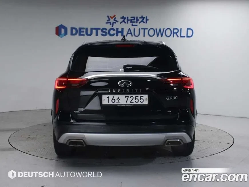 Infiniti QX50 TWO-TONE / BOSE / 360 / ОБДУХ / PANO / FULL, снимка 4 - Автомобили и джипове - 54094615