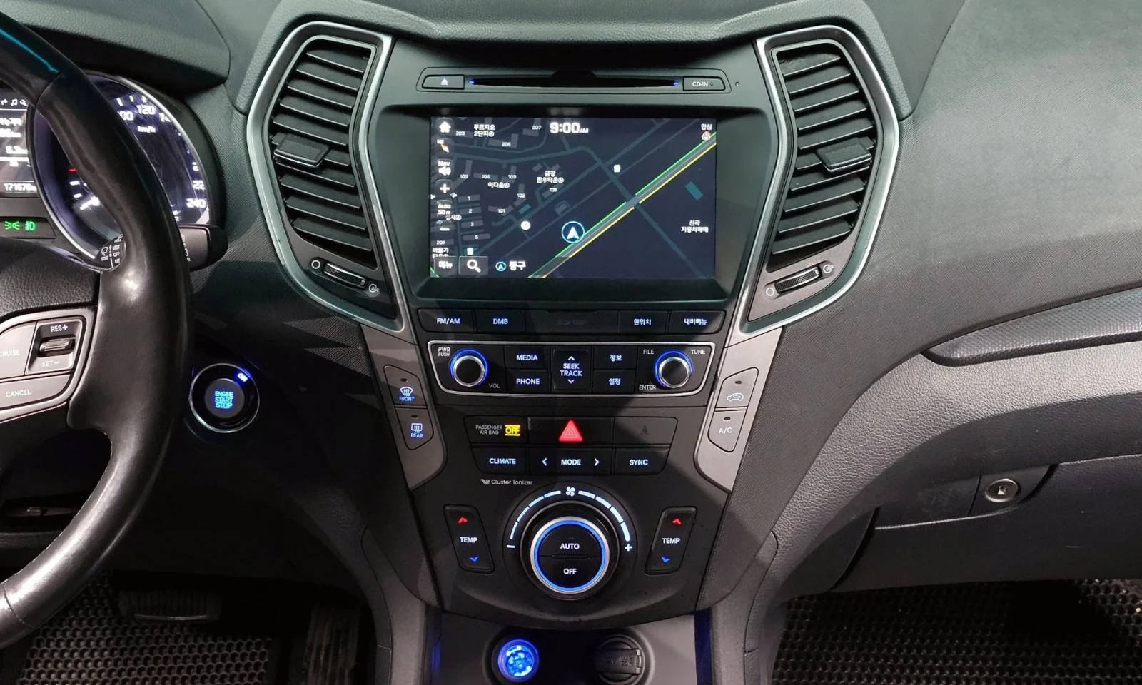 Hyundai Santa fe Diesel 2.0 2Wd, снимка 11 - Автомобили и джипове - 54370784