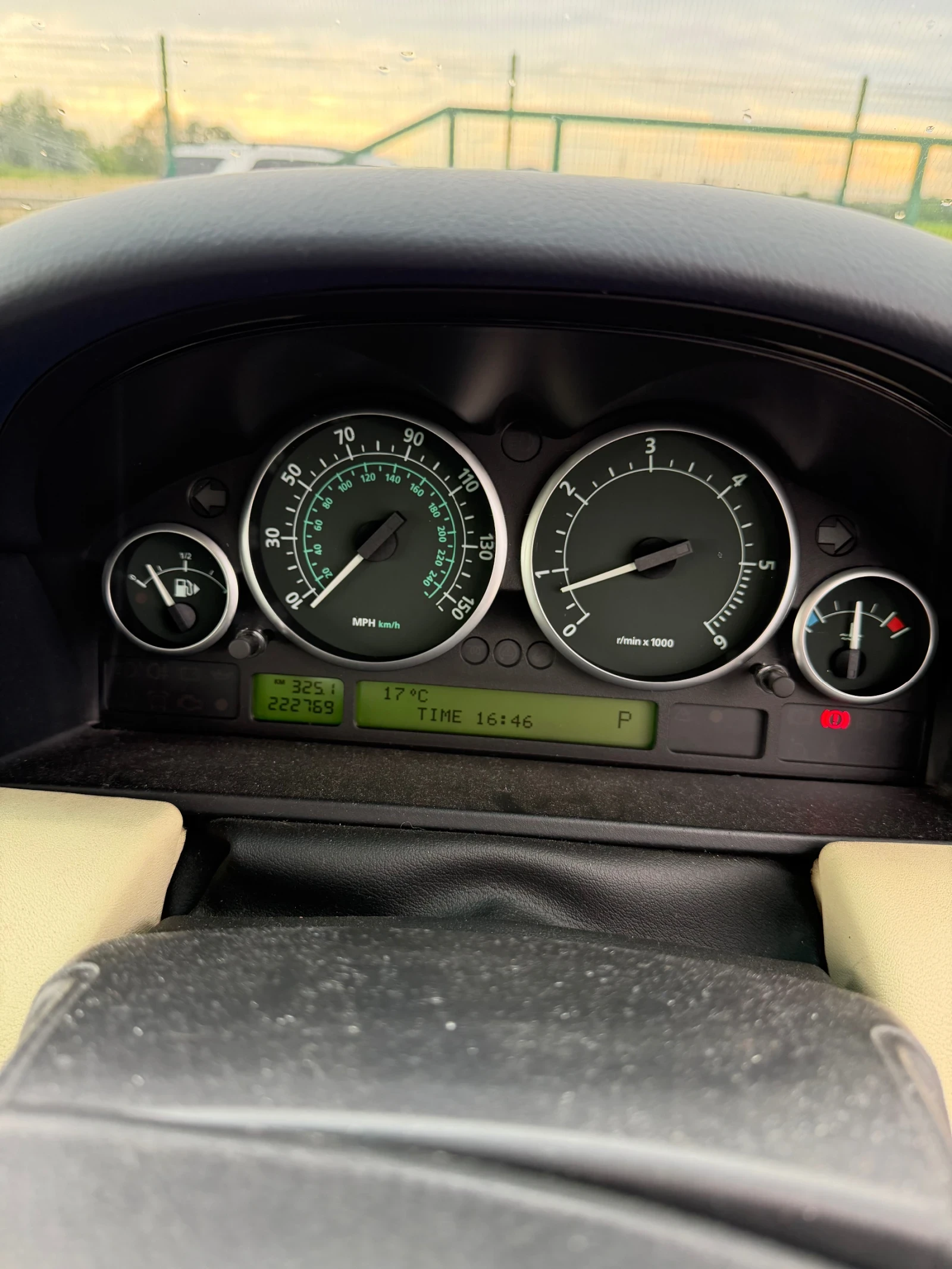 Land Rover Range rover HSE, снимка 7 - Автомобили и джипове - 54609394