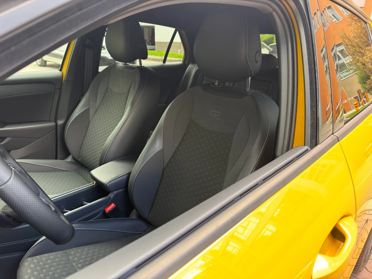 VW T-Roc | Mobile.bg � ����������� 9