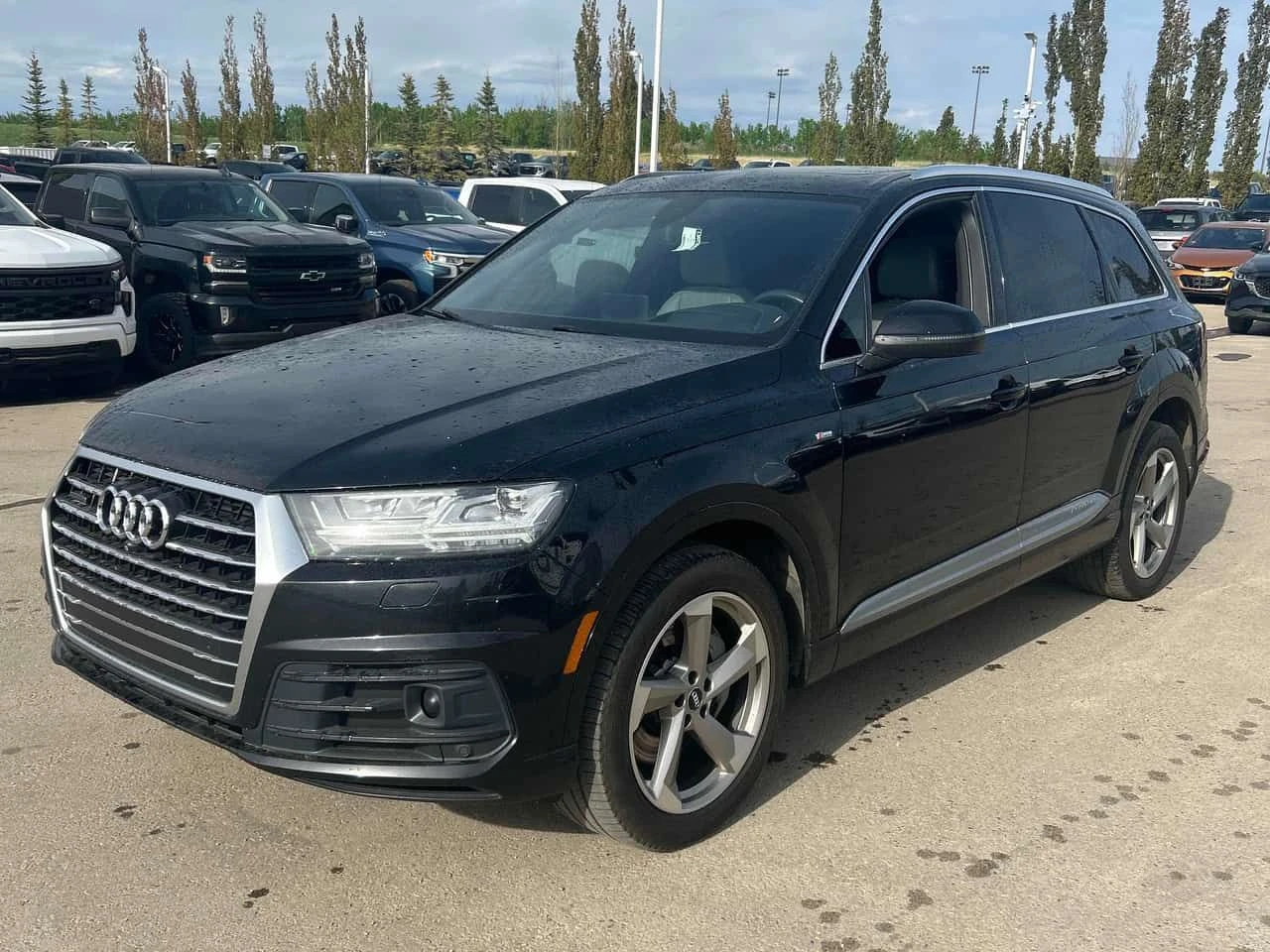 Audi Q7 TECHNIK * ДИСТРОНИК* 360 КАМЕРА* ОБДУХВАНЕ* ПАНОРА