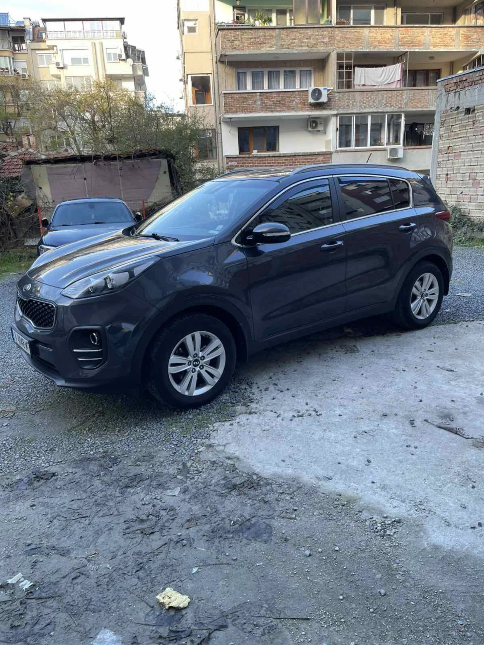 Kia Sportage Джип, снимка 14 - Автомобили и джипове - 54800282