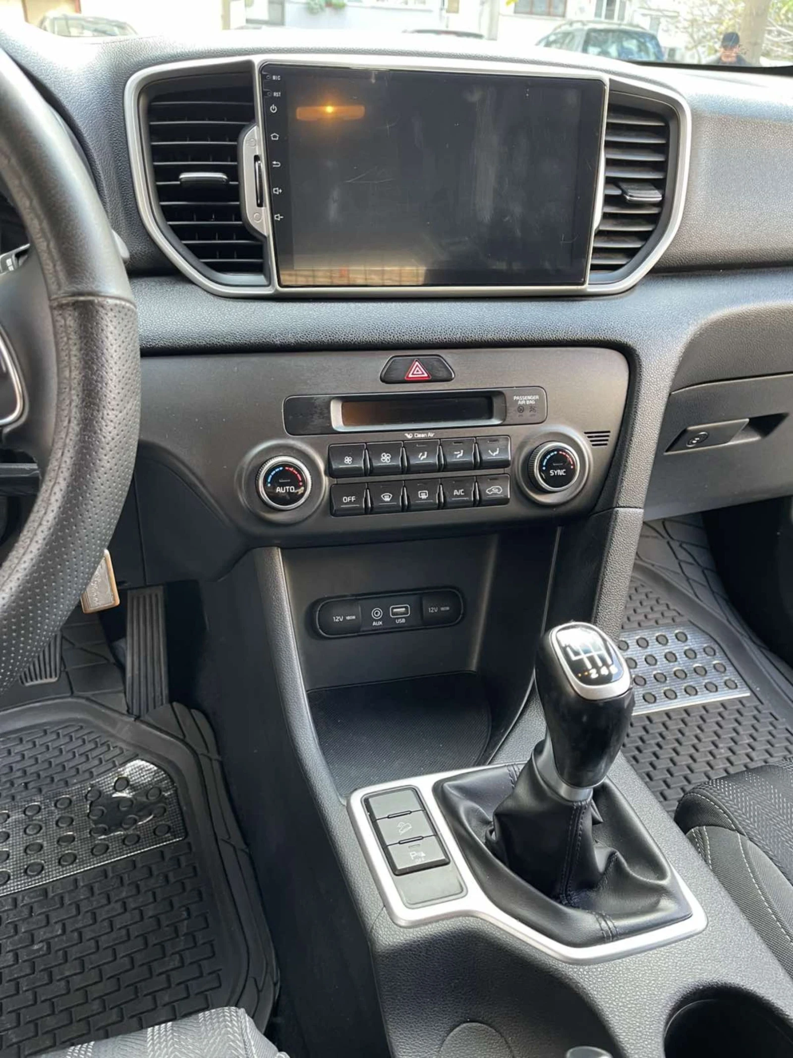 Kia Sportage Джип, снимка 7 - Автомобили и джипове - 54800282