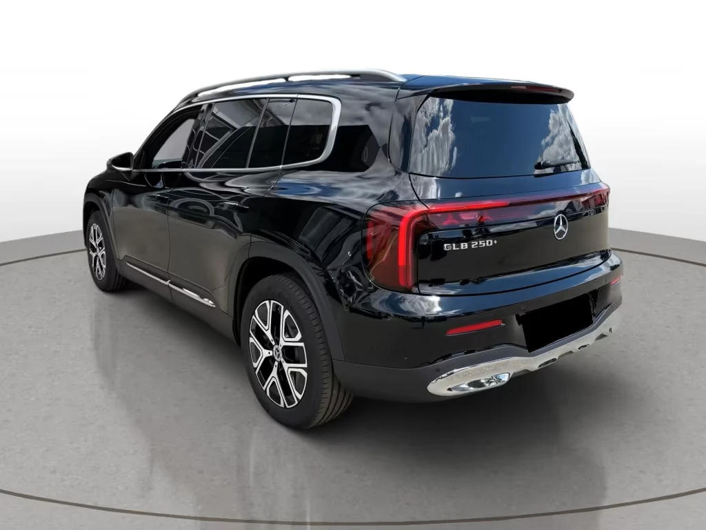 Mercedes-Benz GLB 250 NEW* ELECTRIC* DISTR* PANOKEYLESS* * , снимка 6 - Автомобили и джипове - 55613963