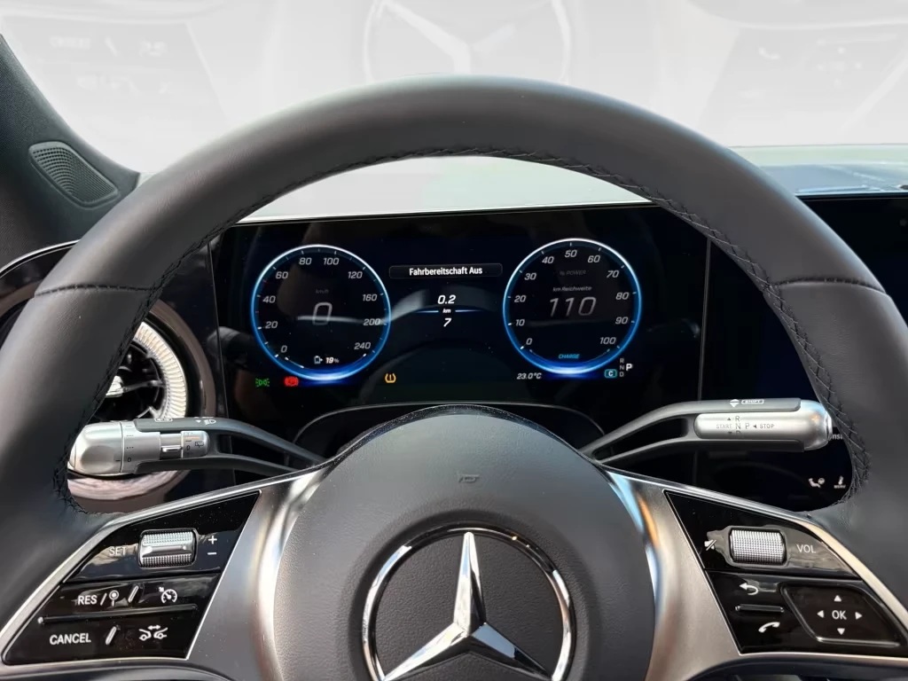 Mercedes-Benz GLB 250 NEW* ELECTRIC* DISTR* PANOKEYLESS* * , снимка 10 - Автомобили и джипове - 55613963