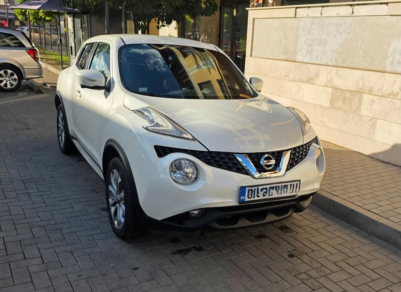 Nissan Juke 1.6i* TEKNA* FACE
