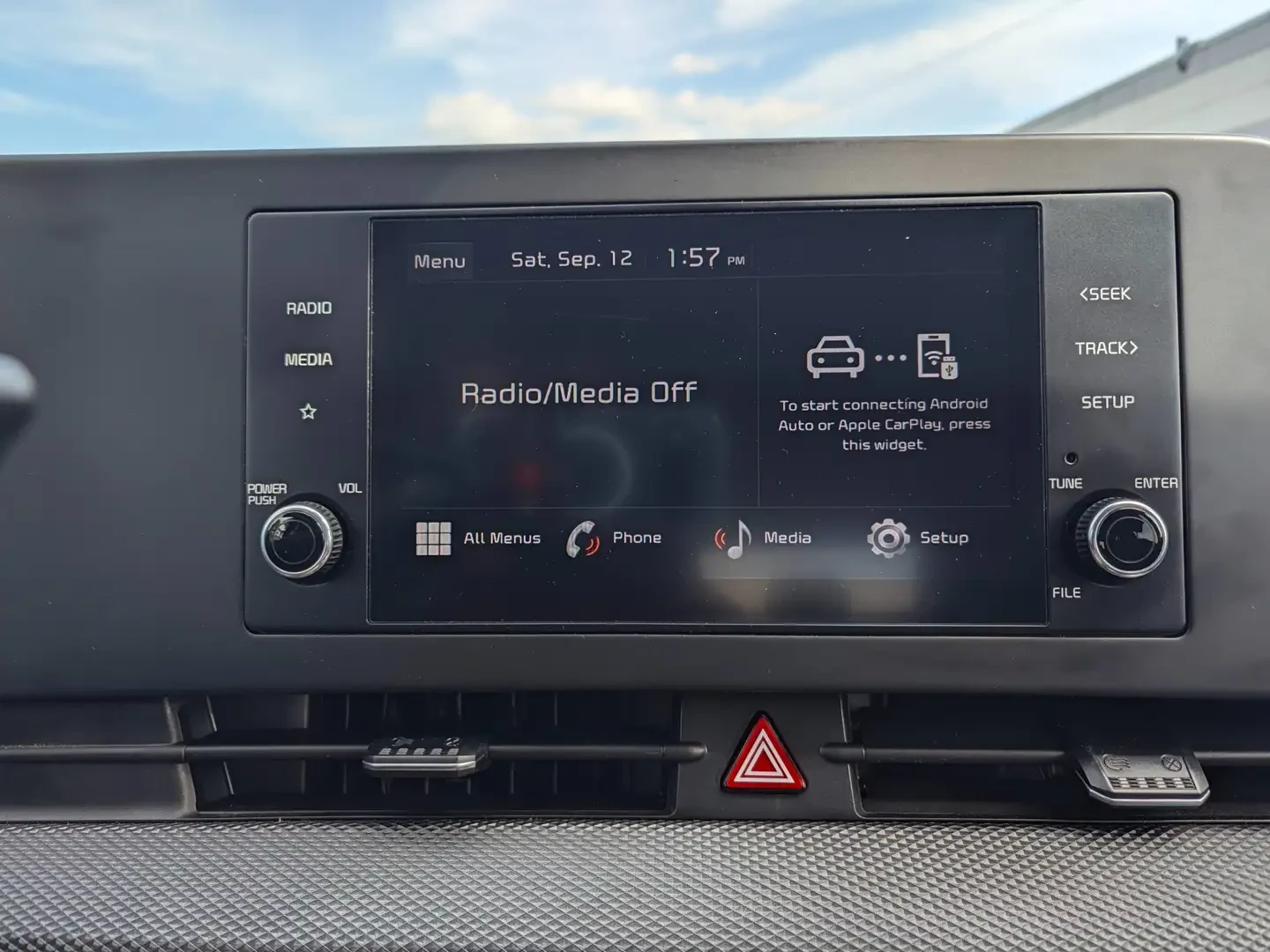 Kia Sportage LX Fwd, снимка 15 - Автомобили и джипове - 56213881