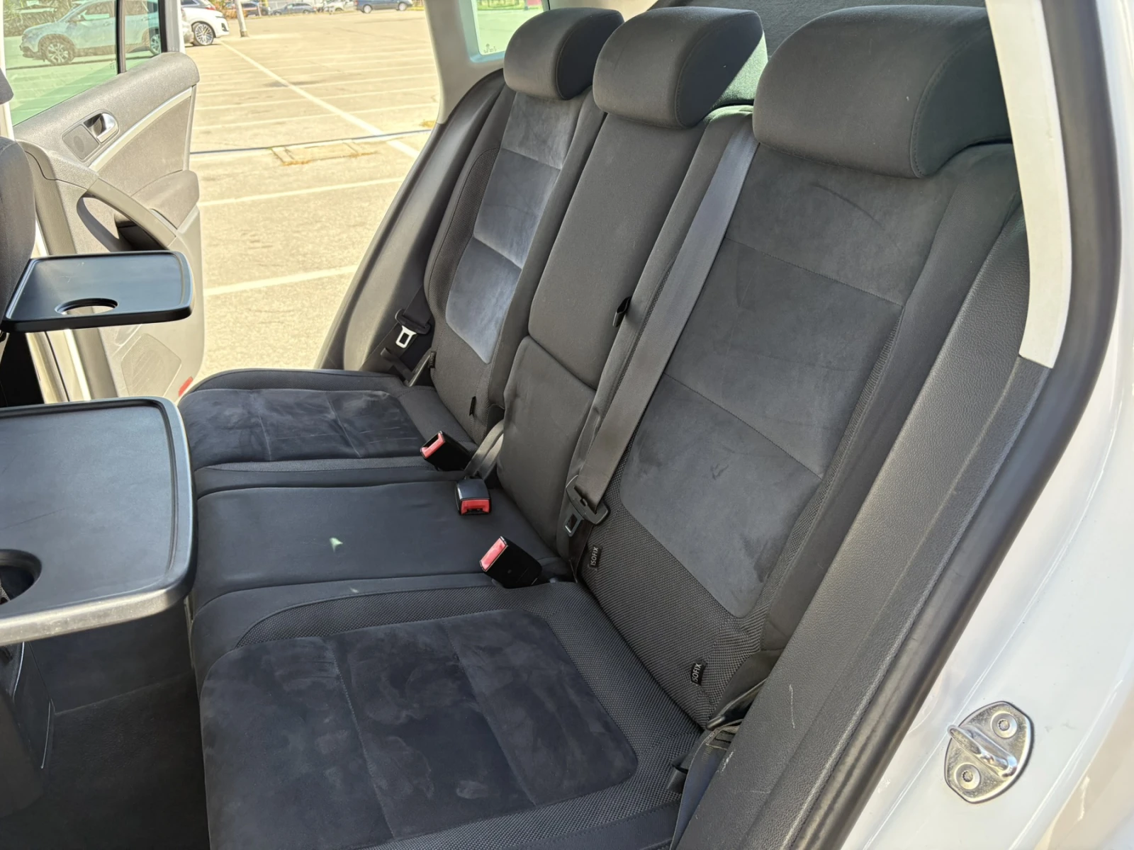 VW Tiguan MATRIX LED LIGHT, HIGHLINЕ, снимка 14 - Автомобили и джипове - 56346271