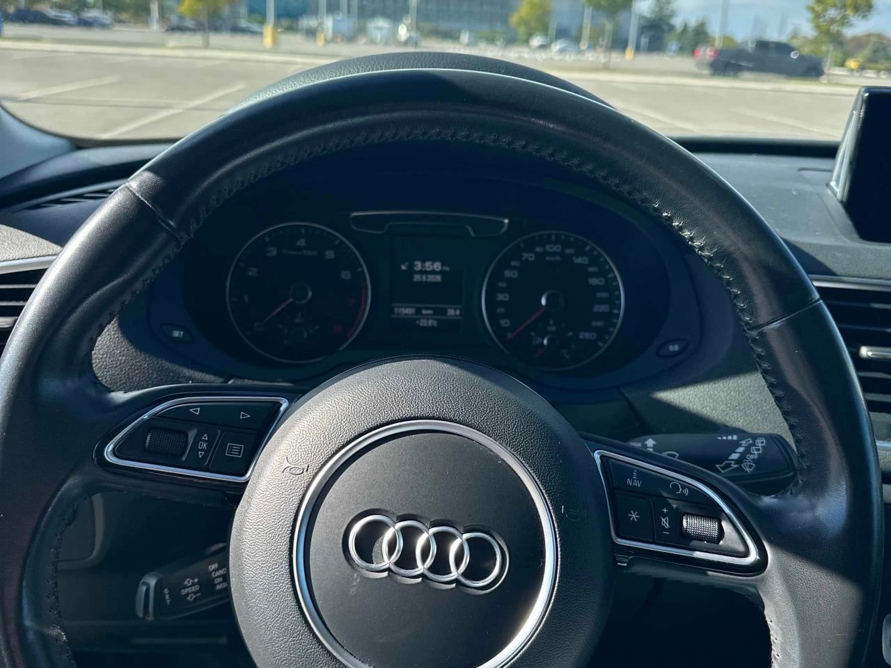 Audi Q3 * ���� ������* ���� �� �� * �������� ������� *  | Mobile.bg � ����������� 8
