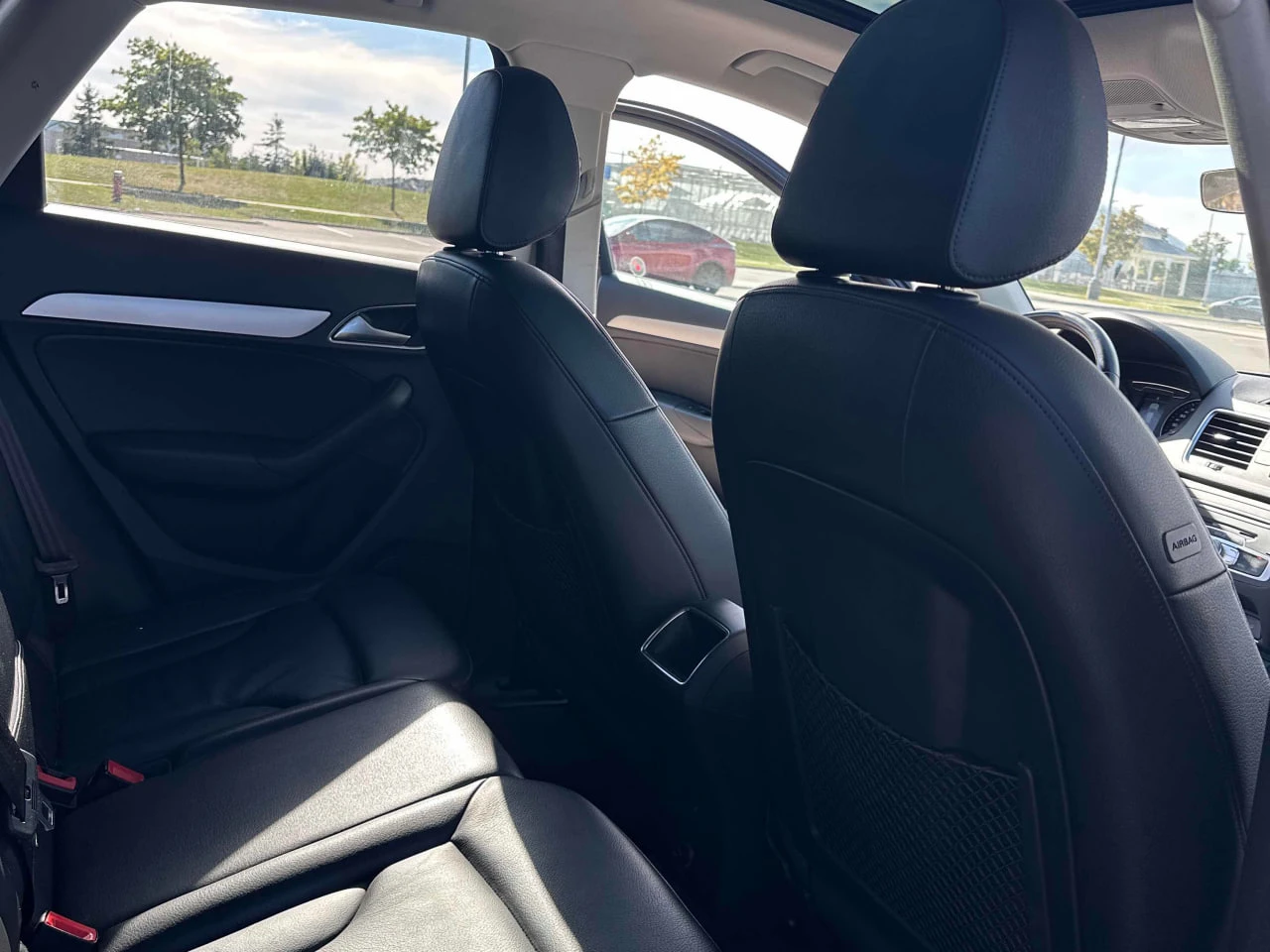Audi Q3 * ���� ������* ���� �� �� * �������� ������� *  | Mobile.bg � ����������� 12