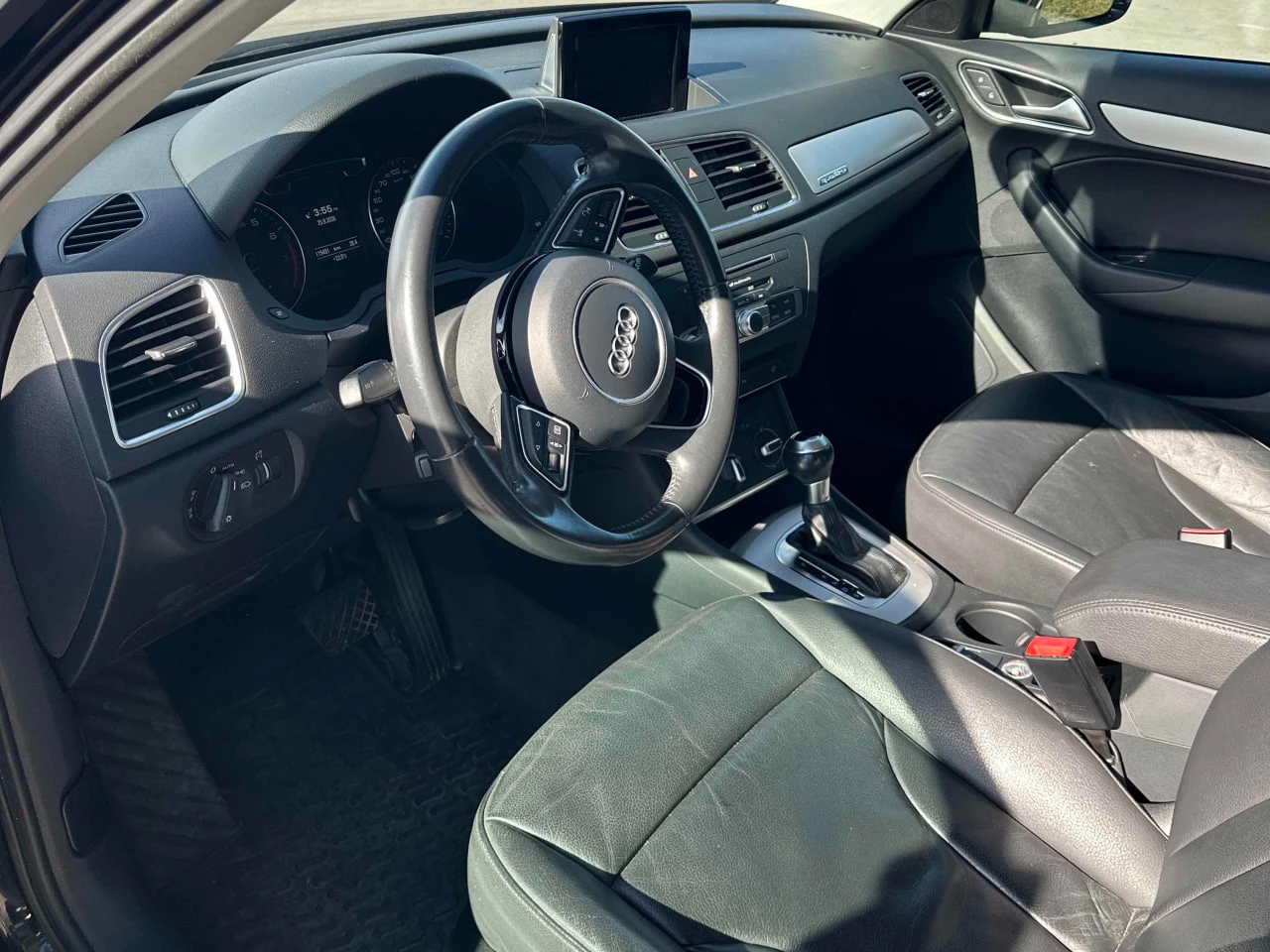 Audi Q3 * ���� ������* ���� �� �� * �������� ������� *  | Mobile.bg � ����������� 6