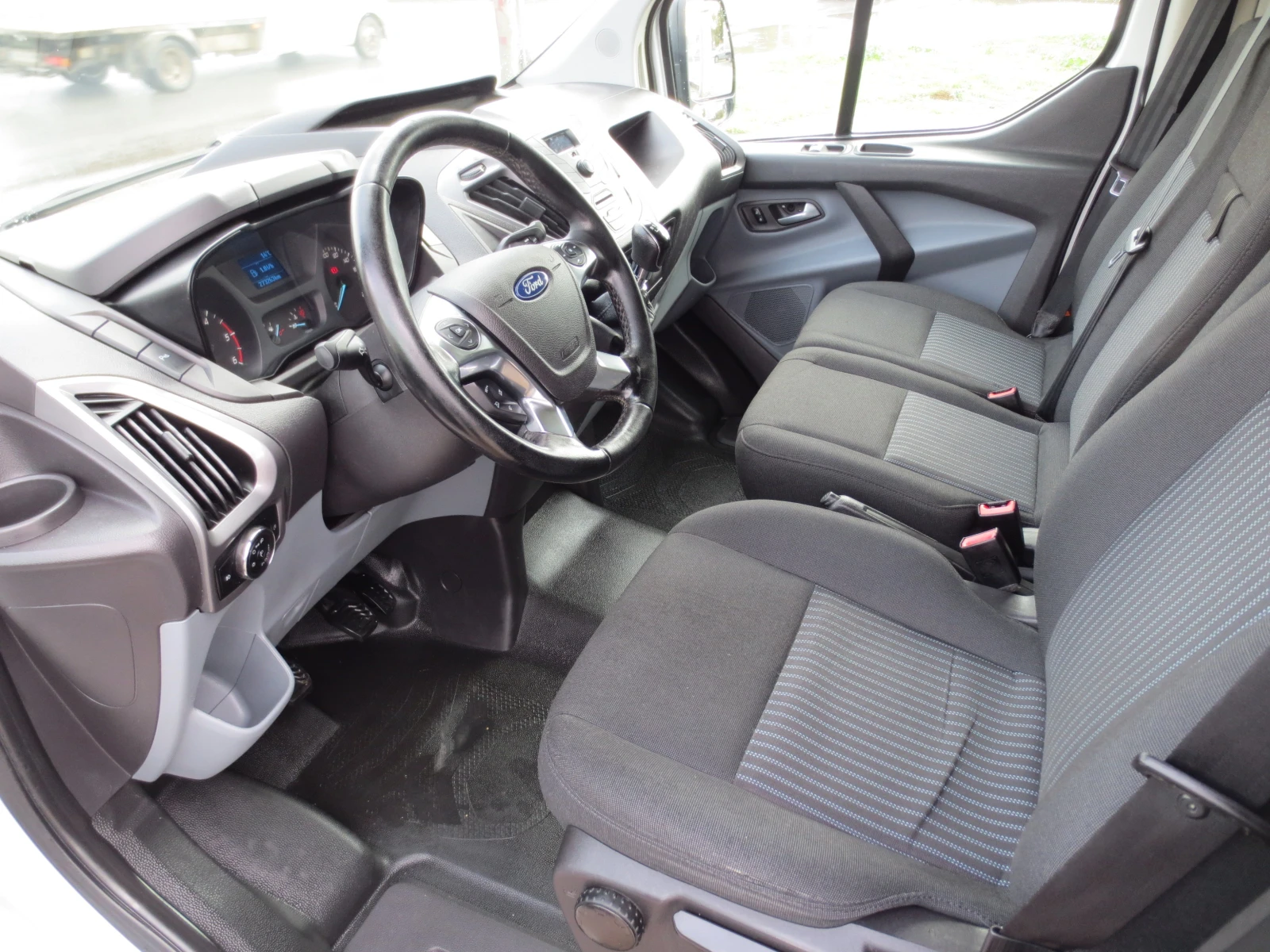 Ford Transit Custom 2.0 TDCI | Mobile.bg   9